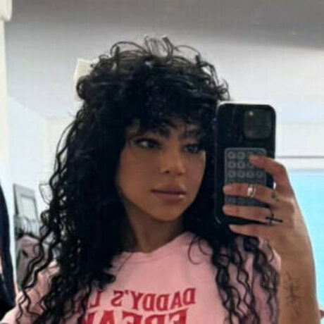 Carla Andreina erwachsene schöne galerie