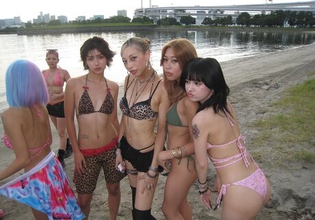 tan onlyfans kunst schöne archiv