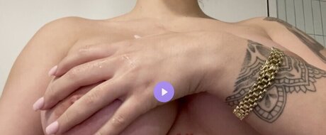 Jaelani Jade kunst perfekte galerien