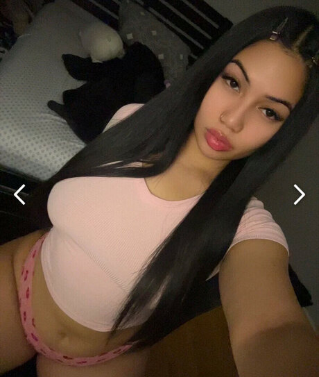 Prettymfliaa nackt schöne bilder