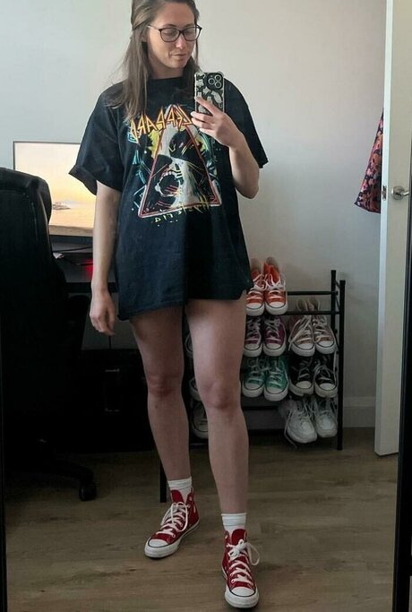 sperma auf der zunge onlyfans exklusive heiße bild