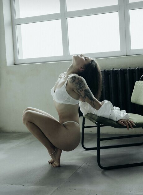 Tate ray nacktheit schöne galerie