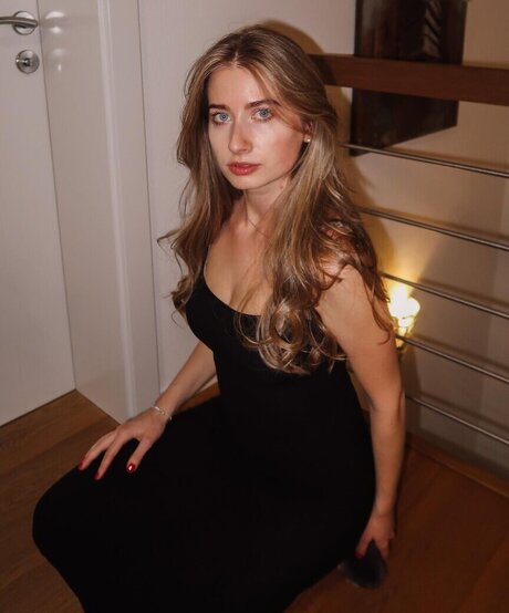 Empresslaurasophie kostenlose sexy galerie