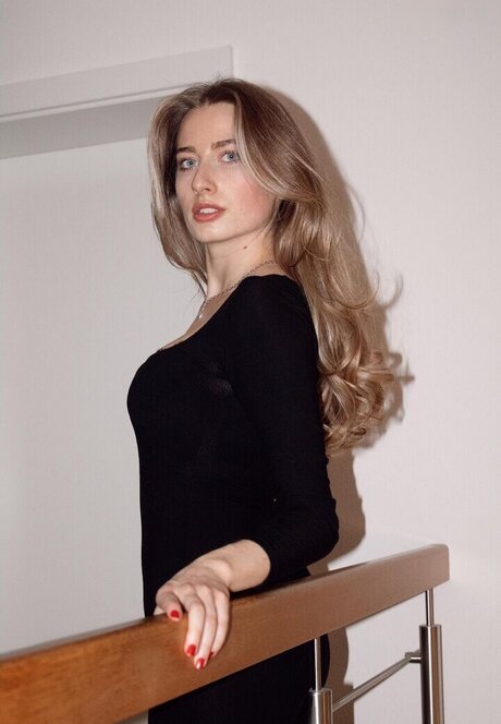 Empresslaurasophie nackt perfekte bilder