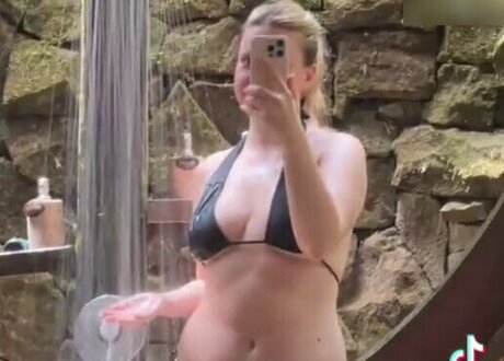 KellyMissesvlog freie akt archiv