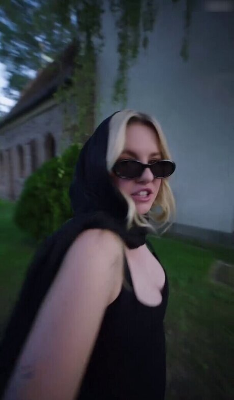 KellyMissesvlog perfekte nacktheit bilder