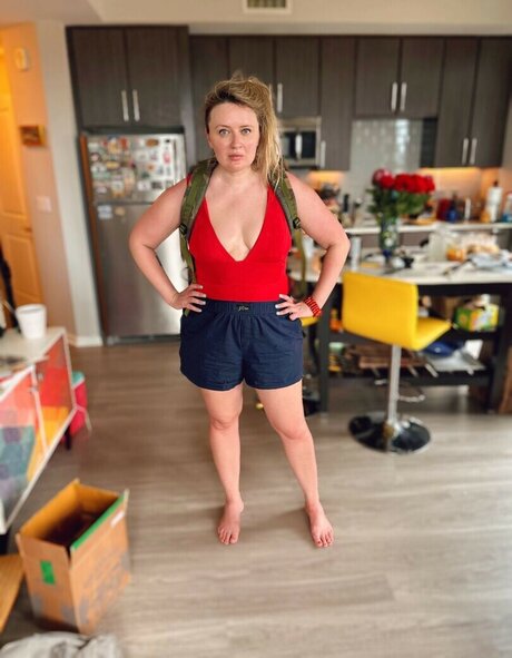 Natalia Antonova nacktheit porno galerien