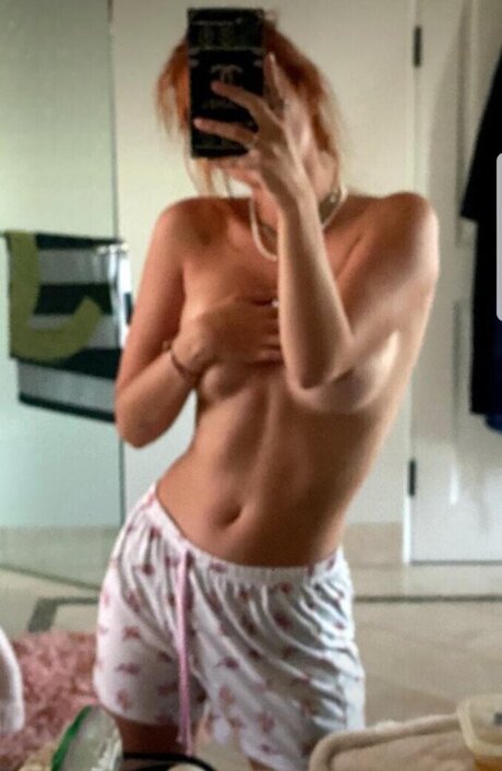 Pia Mia exklusive nackte bilder