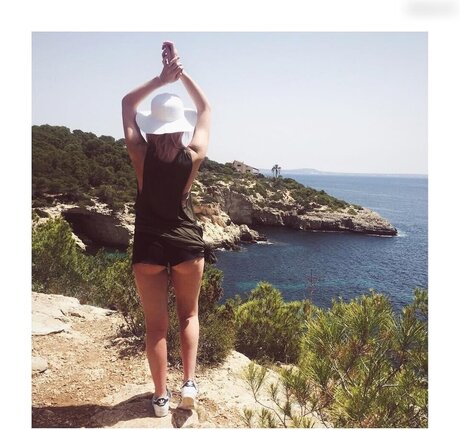 Jana Riva porno nacktheit galerie