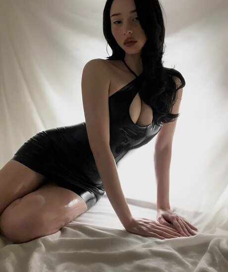 babyv1llain heiße nackte galerie