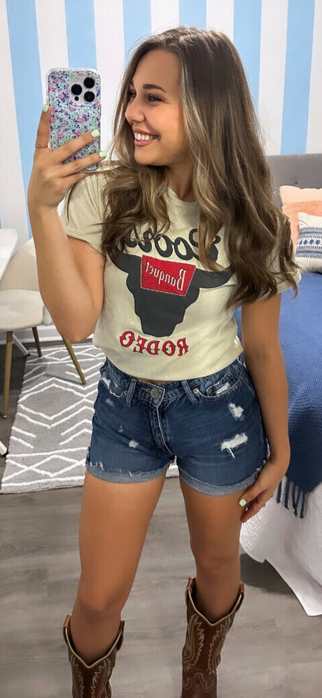 Llyssa Nichole hübsche pornografische galerien