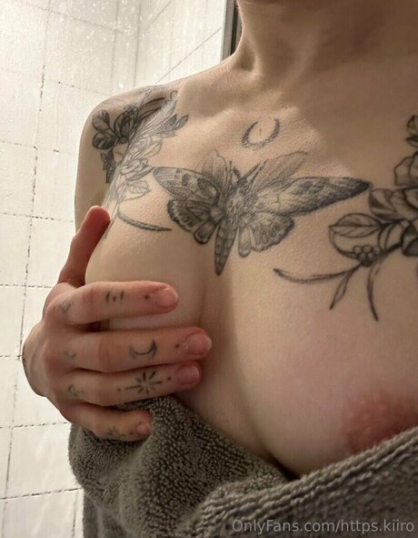 Cyber rue model sexy galerie