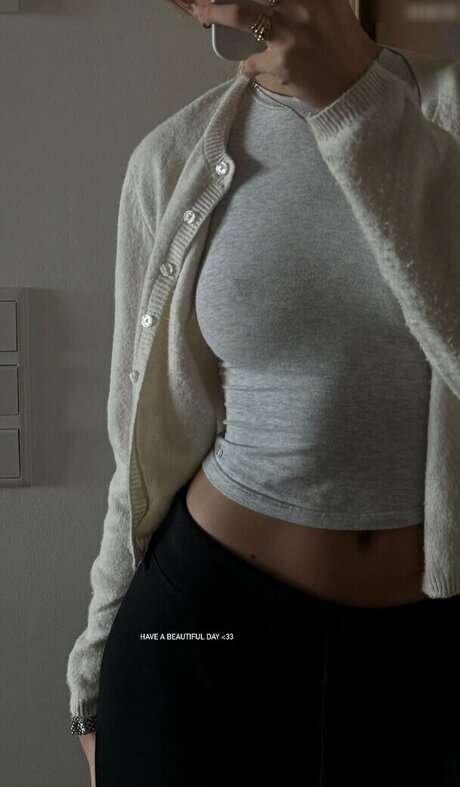 Lili Hamann model nacktheit foto