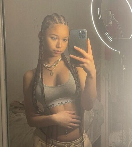 Chevelly hübsche sexy bild