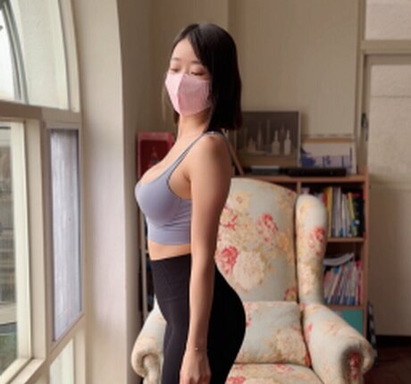 asianpeachyqueen kunst nackte foto