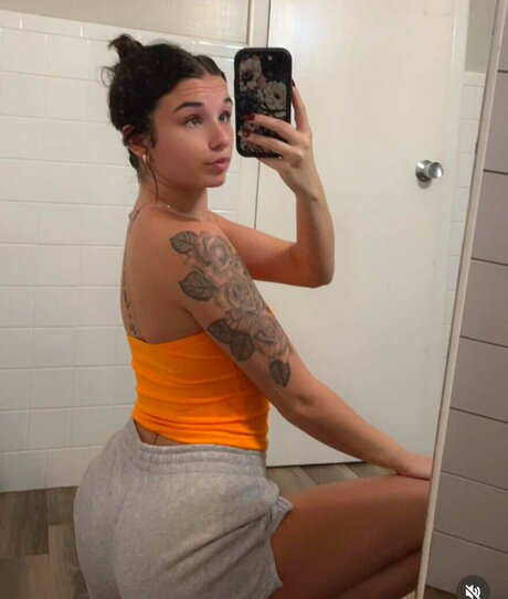 lesbische onlyfans top nacktheit bild