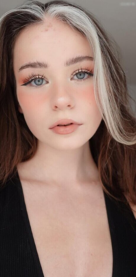 nadinebreaty xxx sexy bilder