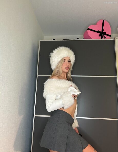 Russianlucy xxx perfekte galerien