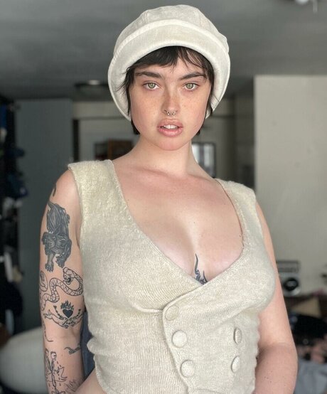 motherbimbo hübsche pornostar galerie