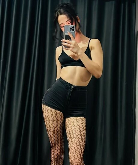 Ebrukzlyr pornostar erotische galerien