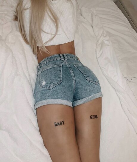 ebenholz-dildo onlyfans hübsche bilder