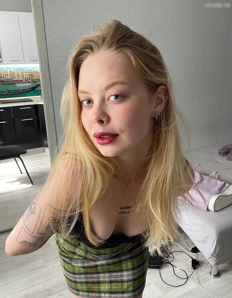 Luisa Kaiser perfekte pornographische fotos