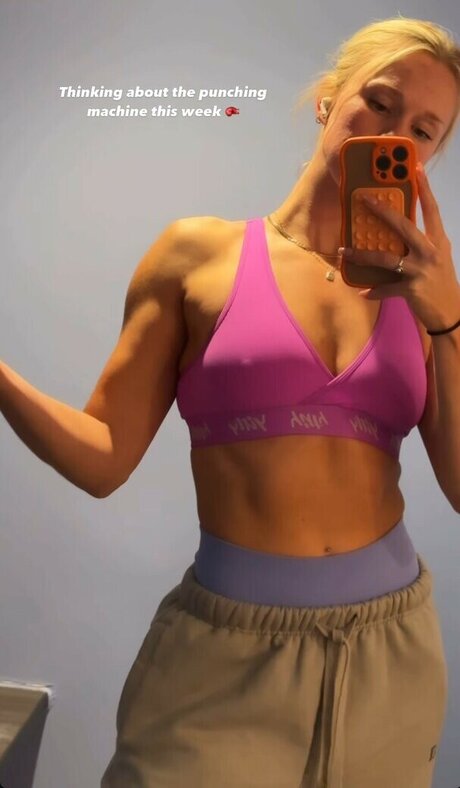 Cerise Taylor kostenlose kunst fotos