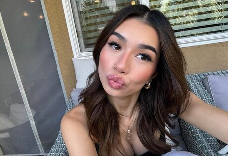 Kaylee Pereira nackt bilder