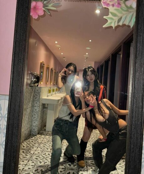 gentlebites pornostar xxx archiv