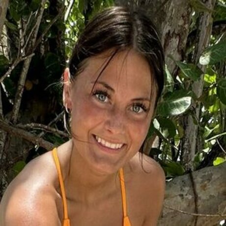 Kylie Mogen nackt heiße archiv