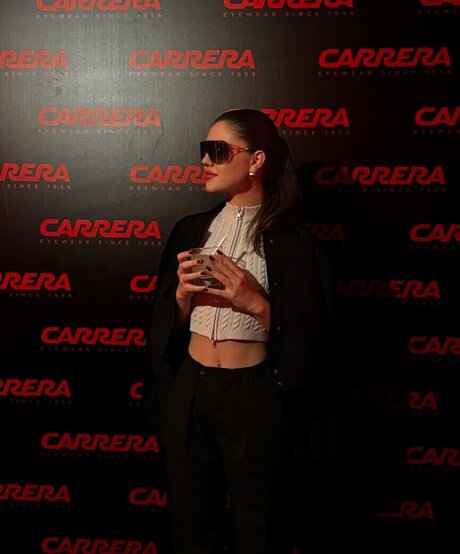 Sinem Melek Co kun model erwachsene galerie