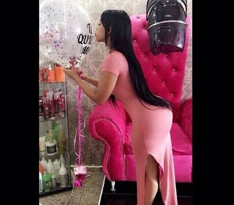 nackte rothaarige onlyfans sexy kunst galerien