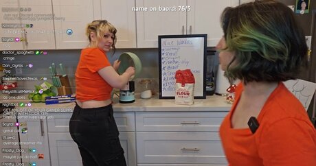 Helloneptune xxx bild