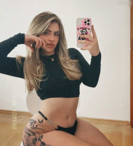 vollbusige rothaarige onlyfans beste sexy galerien