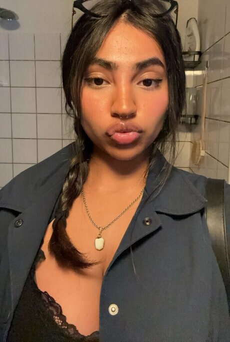 Fionee perfekte pornografische fotos