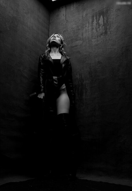 Marie Denise Schwarz porno xxx galerie