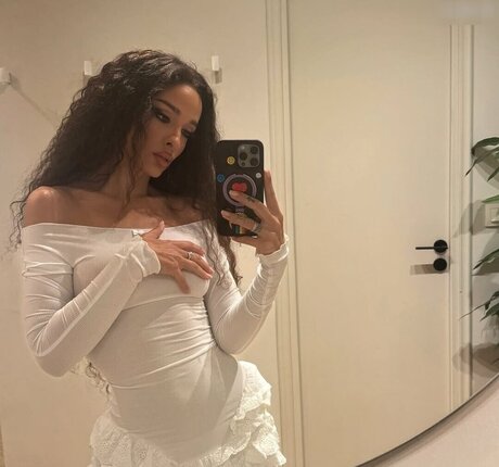 Eleni Foureira schauspielerin galerie