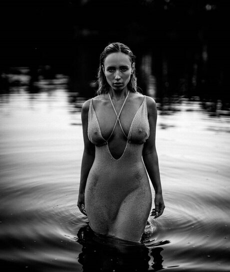 Nicole Marrone schöne sexy galerien