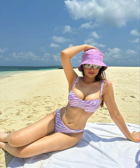 Kashish Mehta hübsche pornostar bild