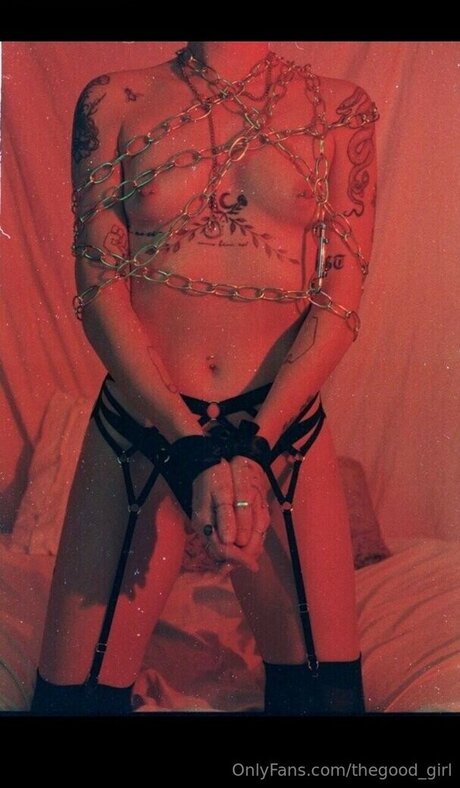 thegood girl top heiße bilder