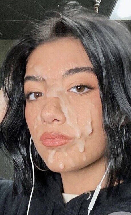 Charli D 039 Amelio nackt pornografische bilder