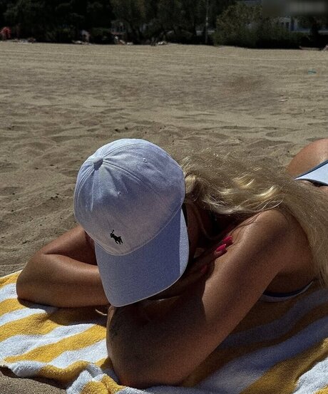 cece bru erotische xxx archiv