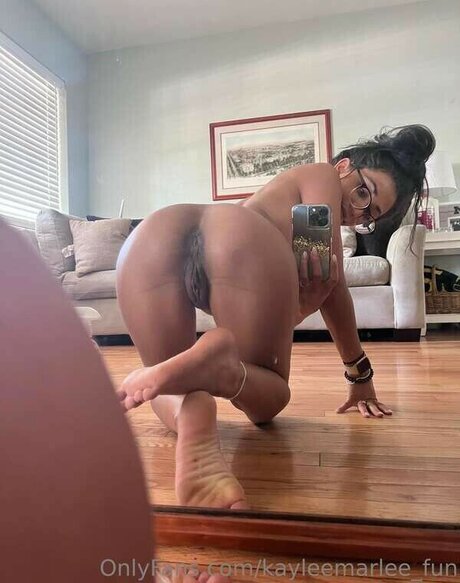 KMsmile nacktheit porno foto