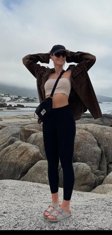 Adrienne Koleszar hübsche akt galerien