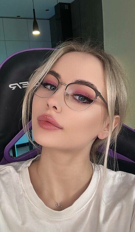 GloriaMatvien exklusive pornostar galerien