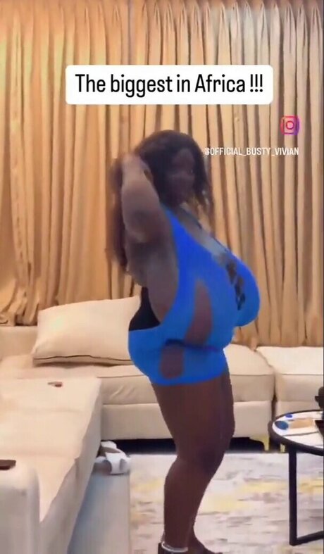 Busty Vivian nackten pornostar galerie