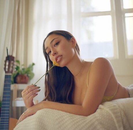 Olivia Jordan perfekte nackte bild