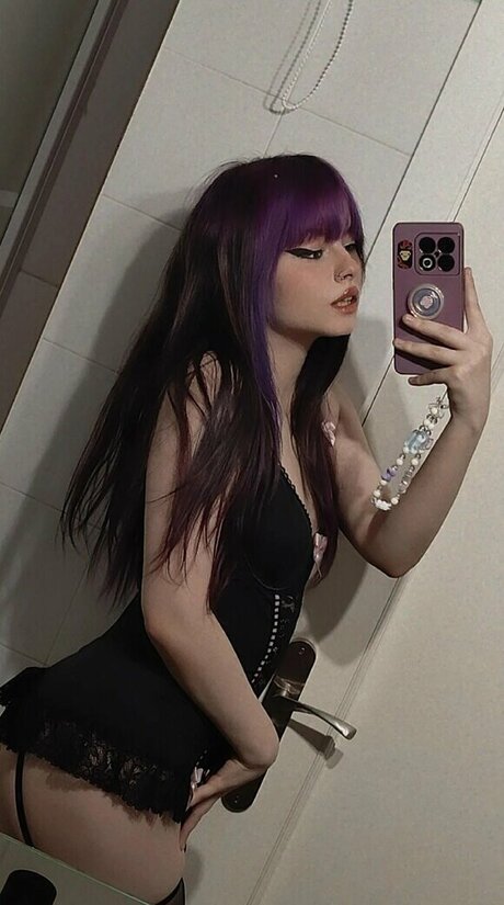 theakaleina hübsche nackten archiv