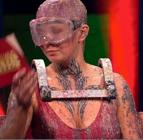 Edith Stehfest perfekte akt archiv