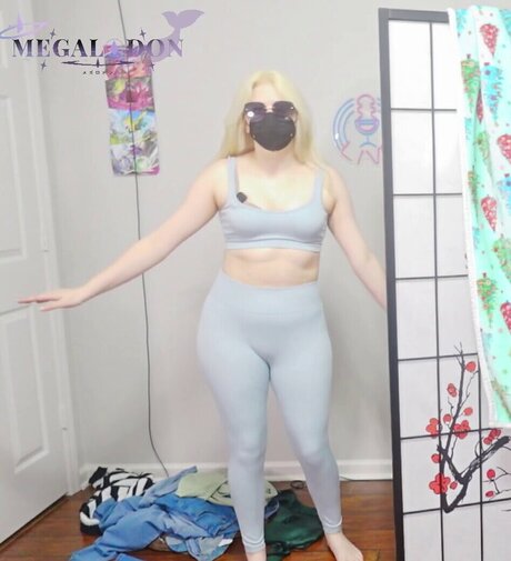 MegalodonVT heiße pornographische bild